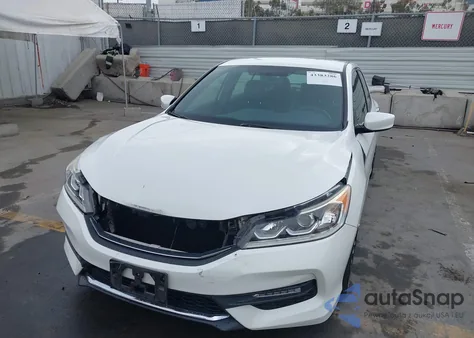 2016 Honda Accord Sport z USA, uszkodzony, nr VIN 1HGCR2F53GA218604